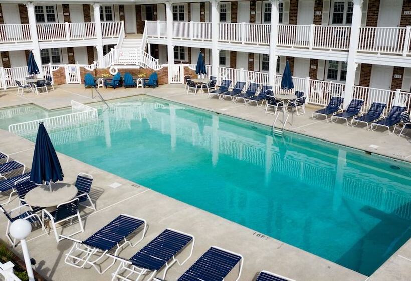 모텔 Saratoga Resort