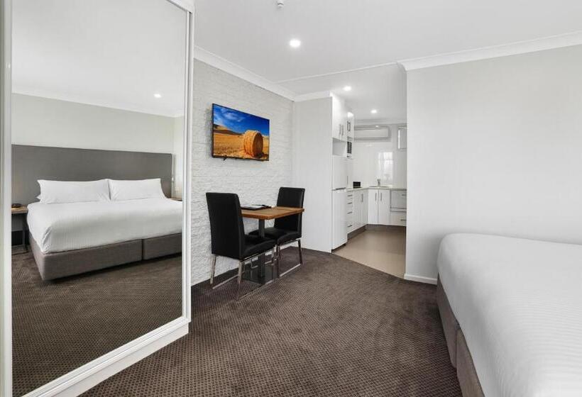 فندق على الطريق The Duck Inn Apartments