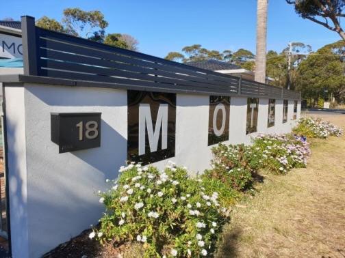 モーテル The Lodge Broulee