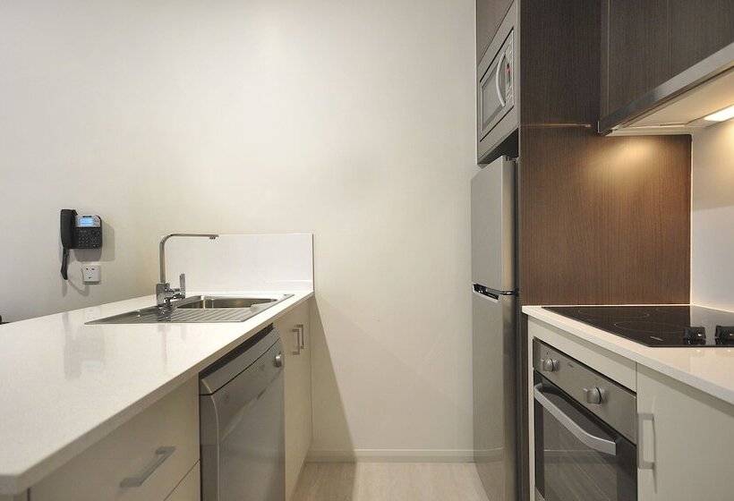 Northpoint Motel Apartments