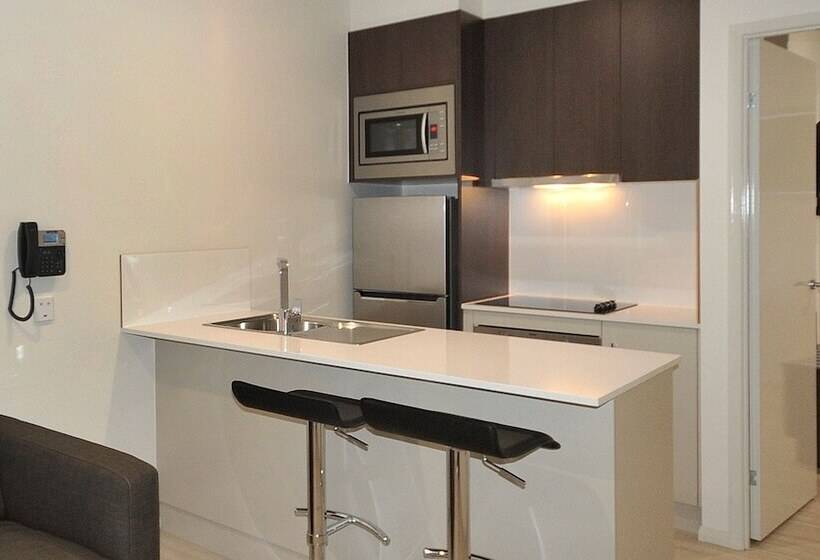 Northpoint Motel Apartments