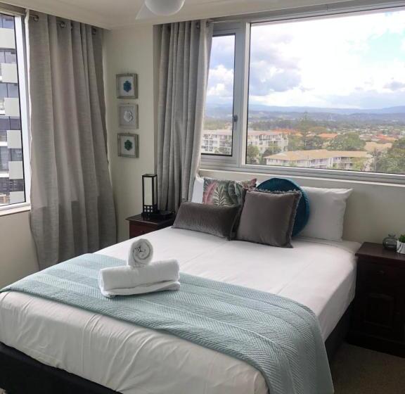 Oceania On Burleigh Beach