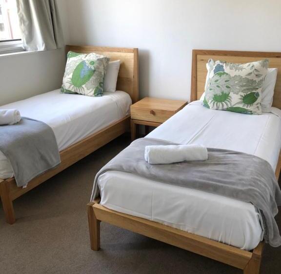 Oceania On Burleigh Beach