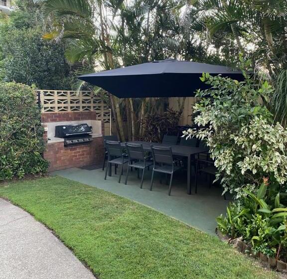 Oceania On Burleigh Beach