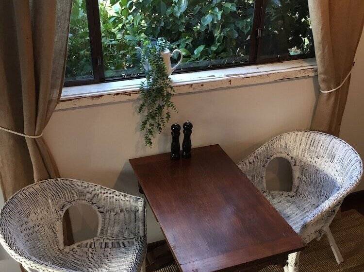 بنسيون Bakehouse  38 Restaurant & Guesthouse