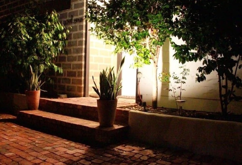 بنسيون Bakehouse  38 Restaurant & Guesthouse