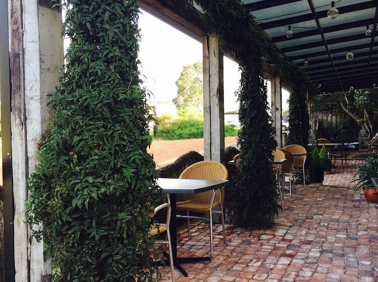 بنسيون Bakehouse  38 Restaurant & Guesthouse