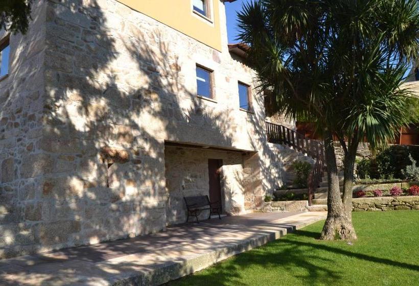 פנסיון Encosta Do Sossego