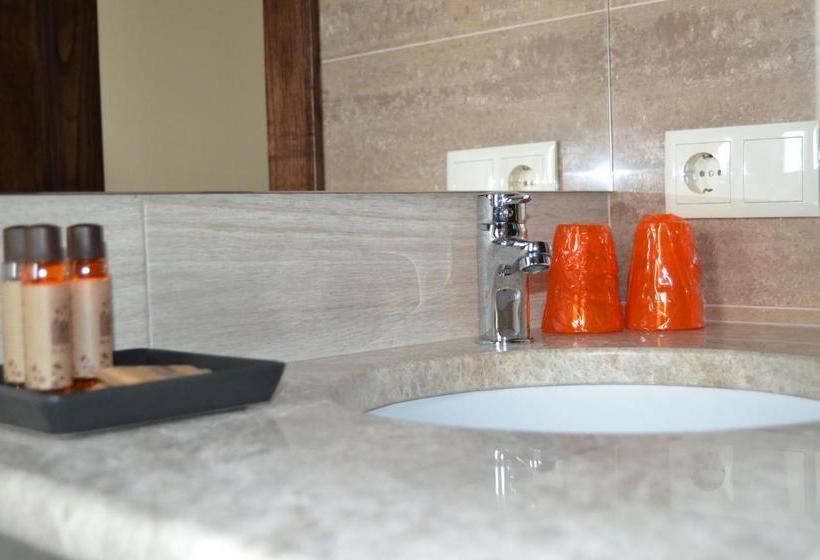 פנסיון Encosta Do Sossego