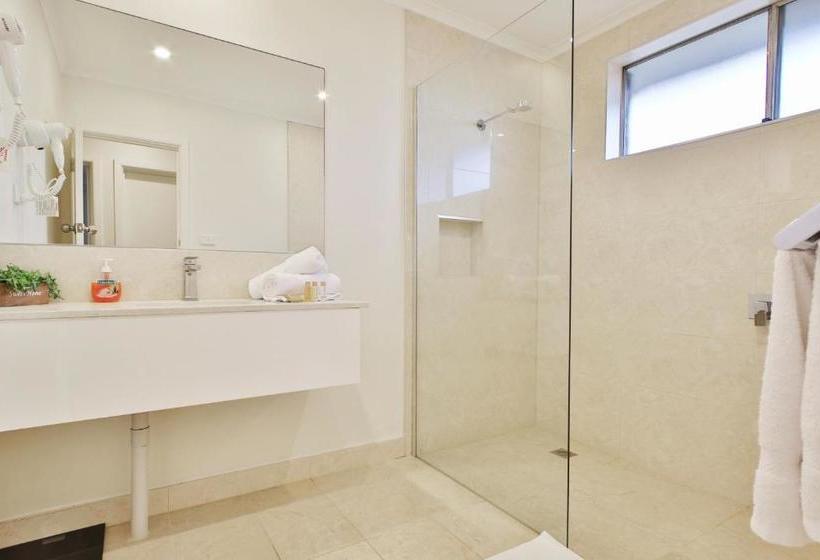 פנסיון Ivy Units Glen Waverley