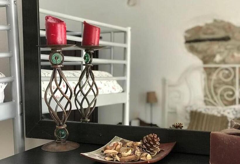 بنسيون Olive Branch El Chorro