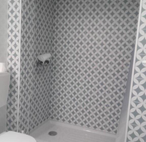 بنسيون Residencial Tropicália Al