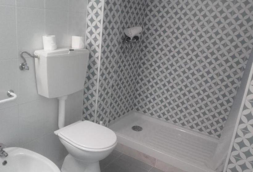 بنسيون Residencial Tropicália Al