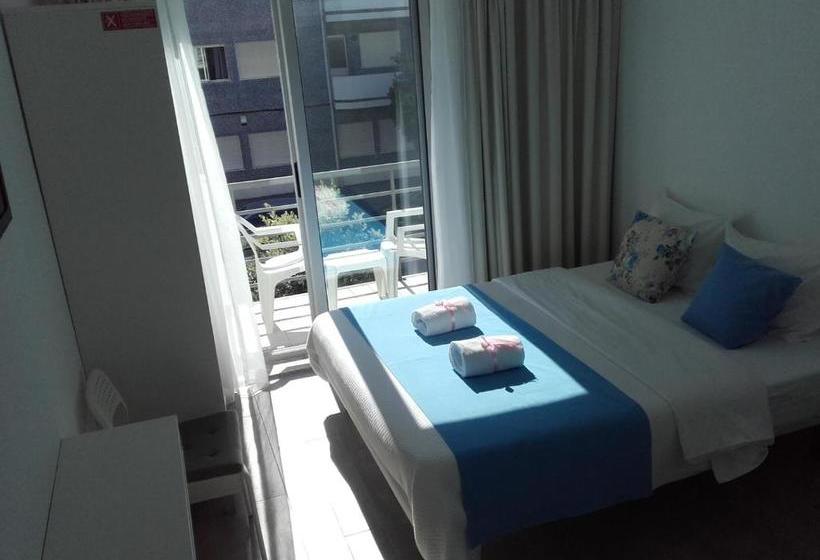 بنسيون Residencial Tropicália Al