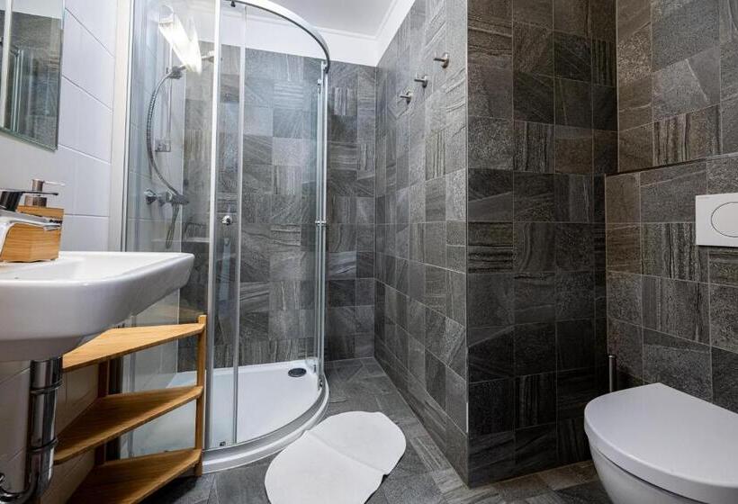 פנסיון Rodinne Vinarstvi Spevak