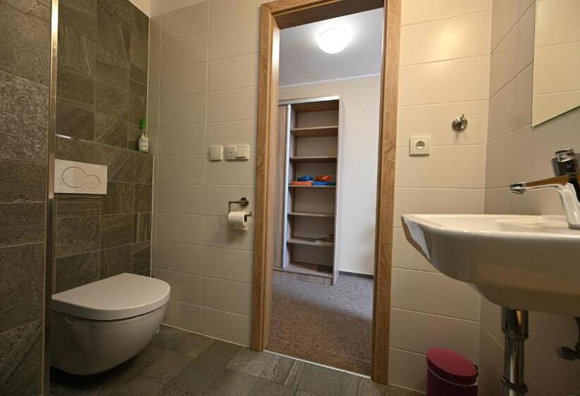 פנסיון Rodinne Vinarstvi Spevak