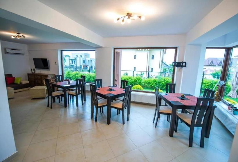 Пансион Elina