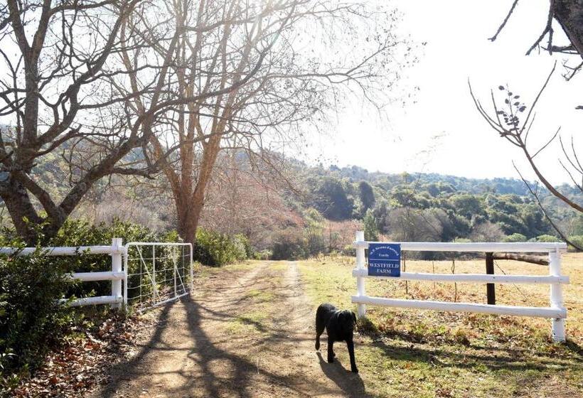 펜션 Westfield Farm