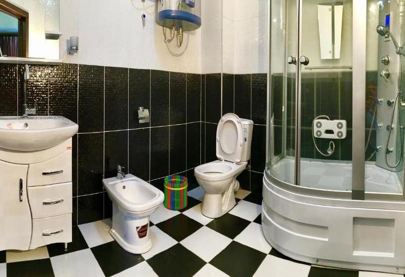 پانسیون Zentralny Guest House