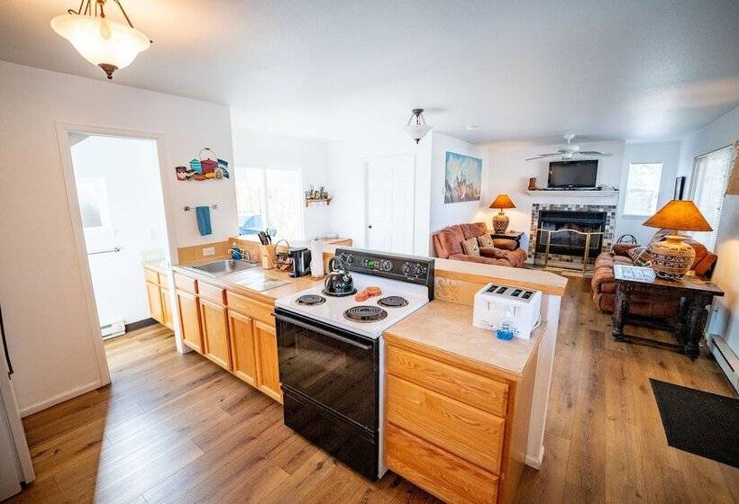 אתר נופש River Ridge Cottages