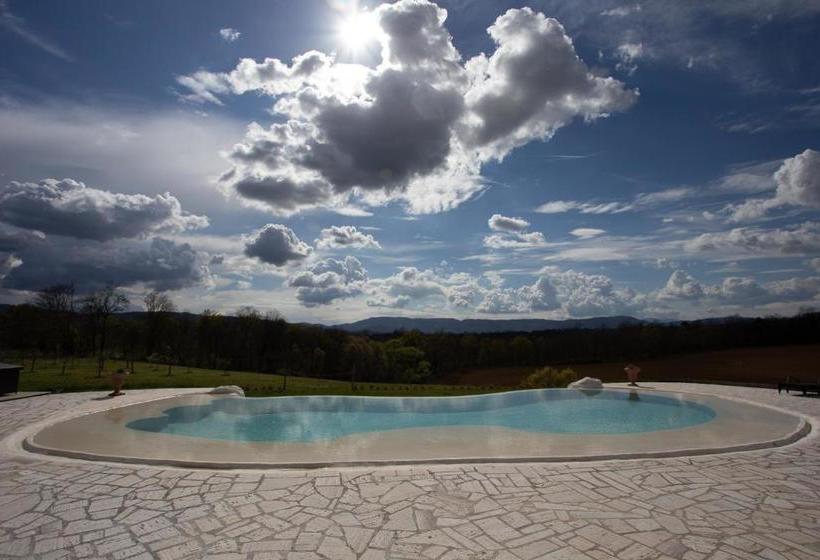 منتجع Tenuta Le Tre Virtù