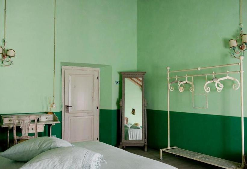 منتجع Tenuta Le Tre Virtù