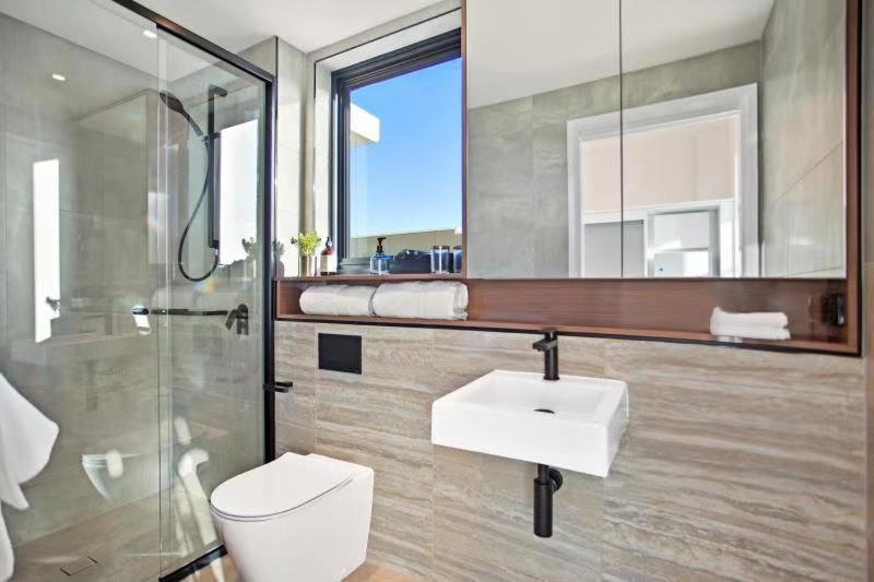 استراحتگاه The Residences At The Peninsula