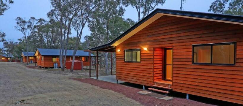 Sommerville Valley Tourist Park & Resort