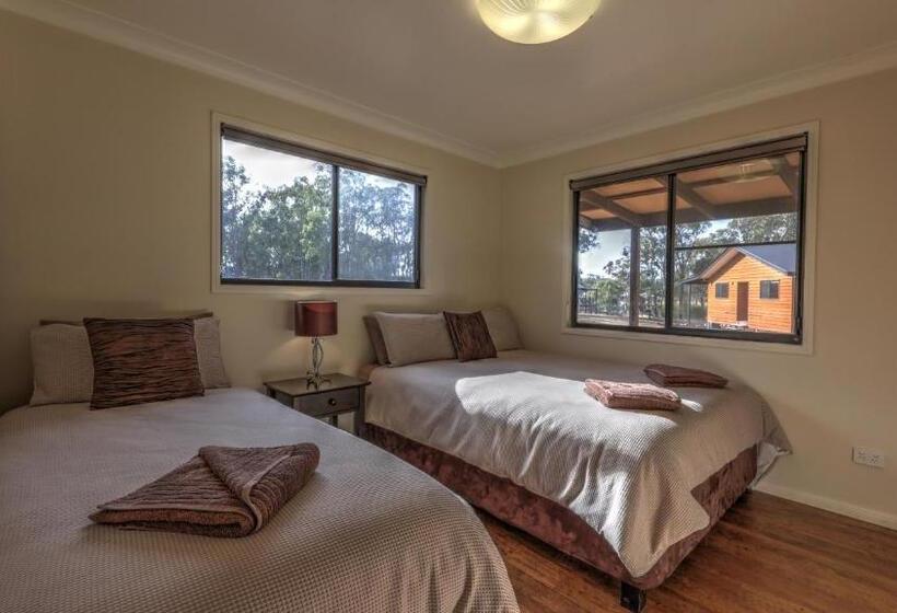 Sommerville Valley Tourist Park & Resort