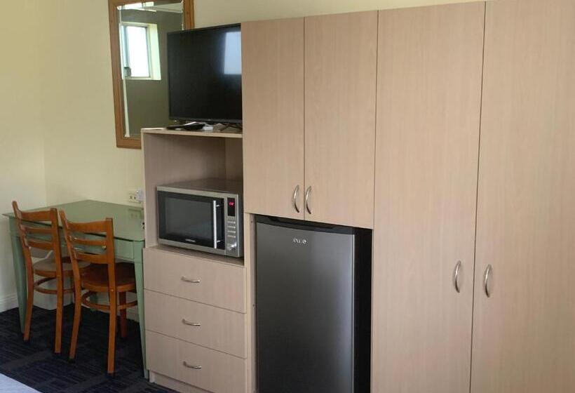 Temora Motel