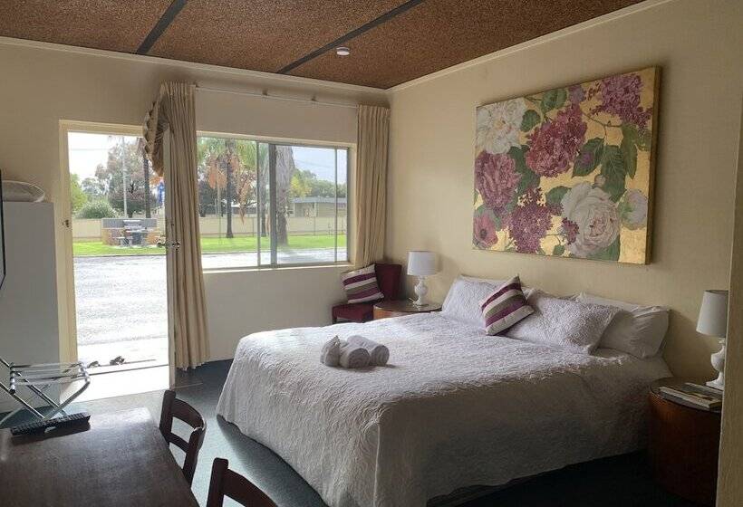 Temora Motel