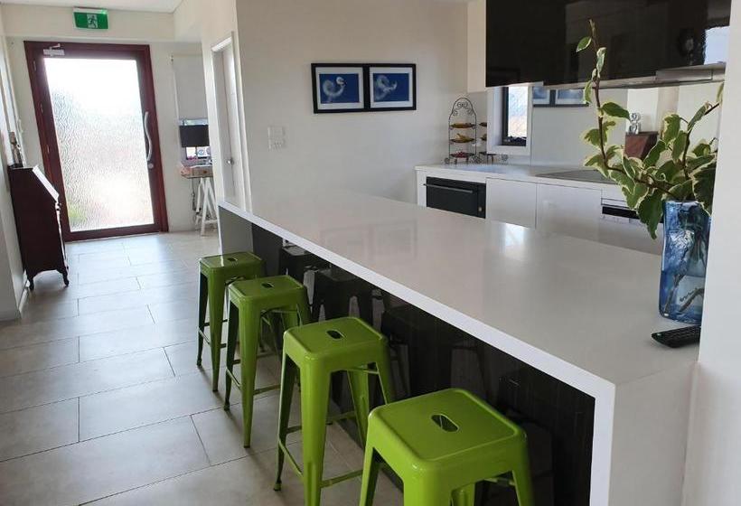 مبيت وإفطار Hangar House Mudgee