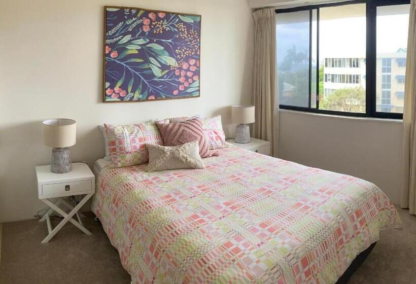 Burgess @ Kings Beach Apartments