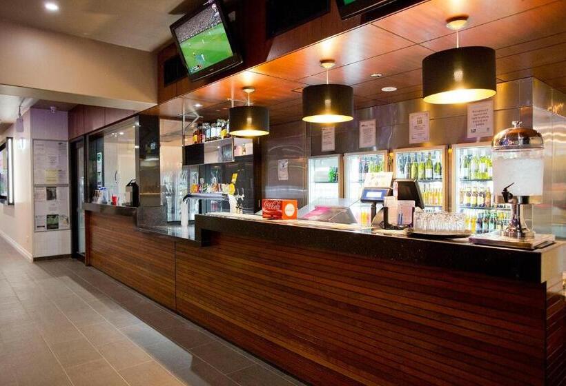 Carriers Arms Hotel Motel