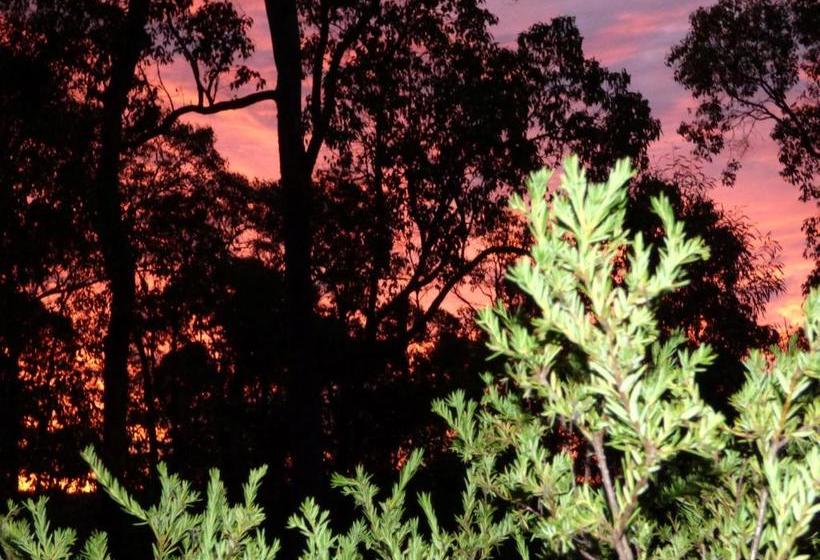 Country Charm Retreat B&b