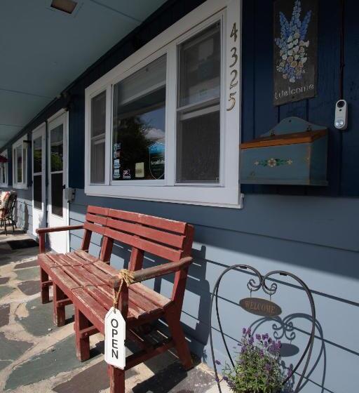 Governor S Rock Motel