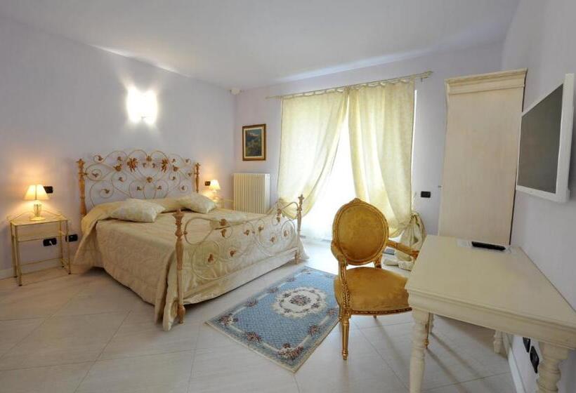 בית מלון כפרי Agriturismo Cascina Varìe