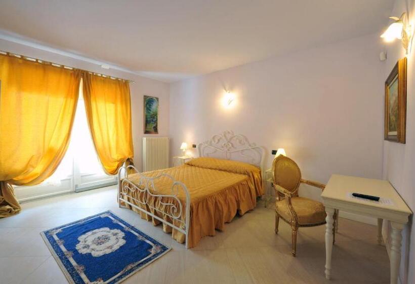 בית מלון כפרי Agriturismo Cascina Varìe