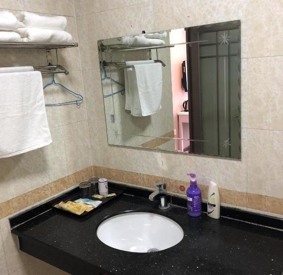 בית מלון כפרי Emeishan Jixiang