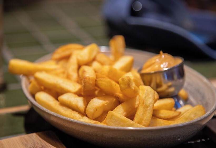 בית מלון כפרי House Of Ullr