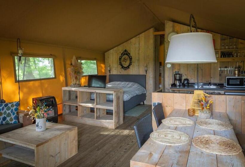 فندق Landrijk De Reesprong Boerderij