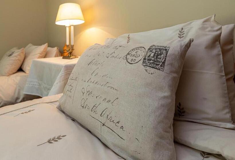 فندق Lowestoffe Country Lodge   Trout