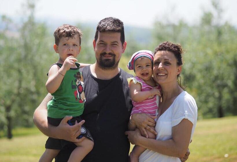 בית מלון כפרי Podere Casanova