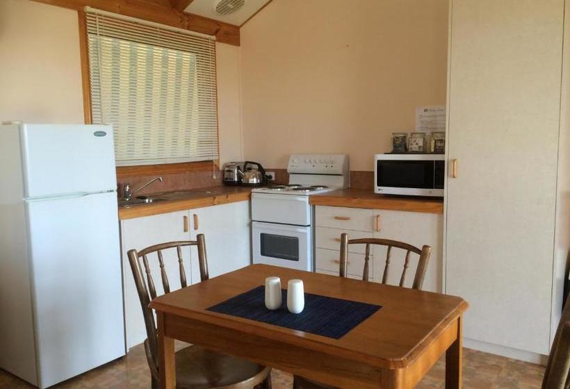 בית מלון כפרי Warby Cottage