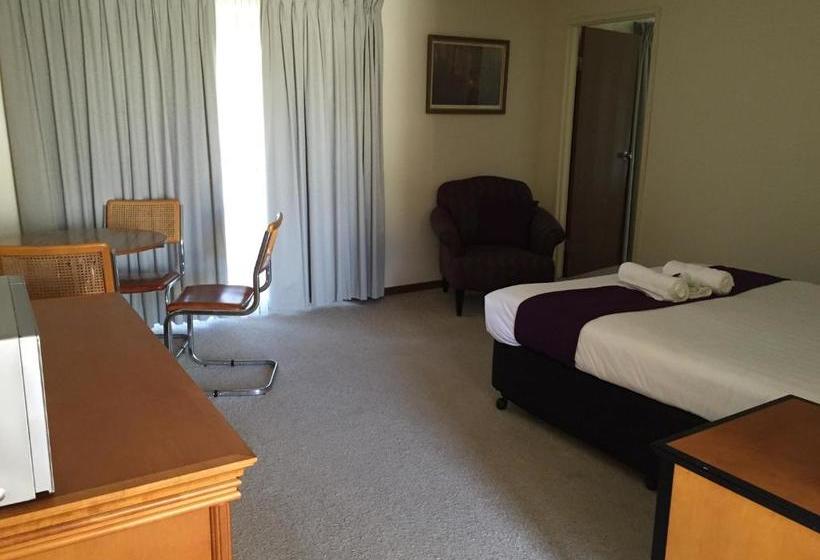 فندق على الطريق Balranald Motor Inn & Billabong Restaurant