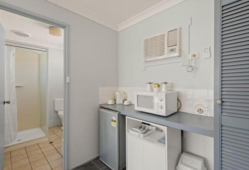 מוטל Pacific Motor Inn