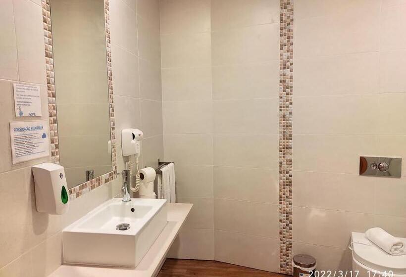 膳宿费 Consolação Pedramar