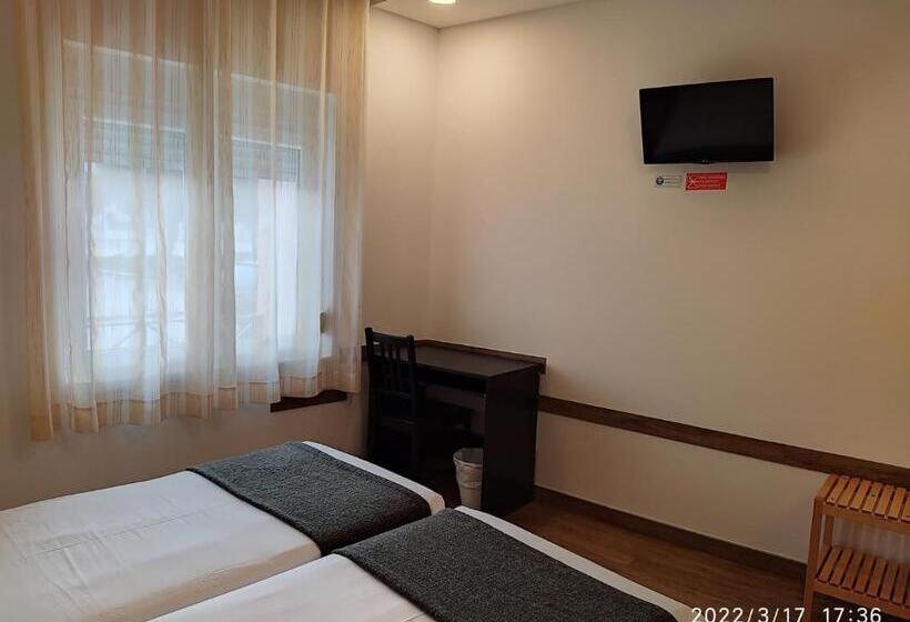 بنسيون Consolação Pedramar