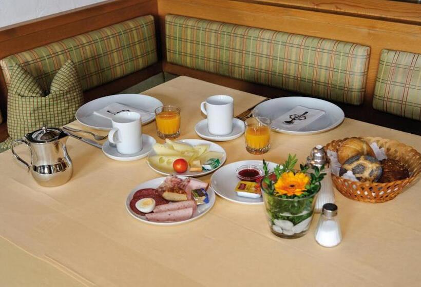 Пансион Gästehaus Am Kurpark