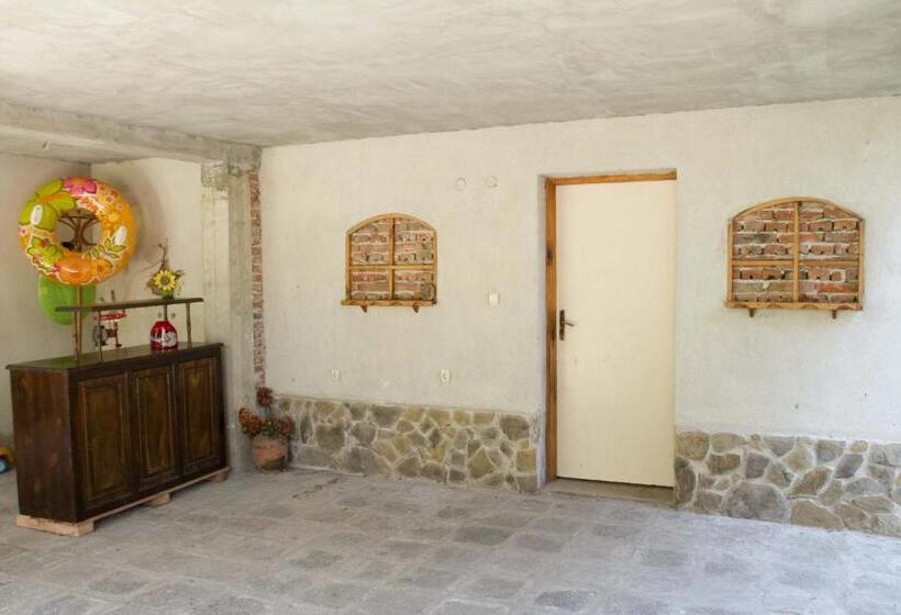 بنسيون Guest House Sokratovi